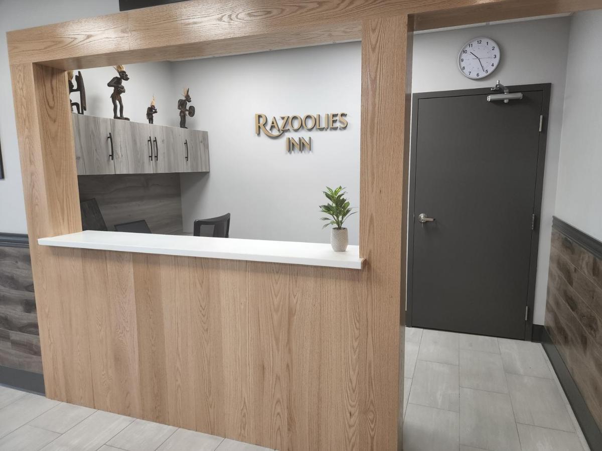 Razoolies Inn Stephenville Eksteriør bilde