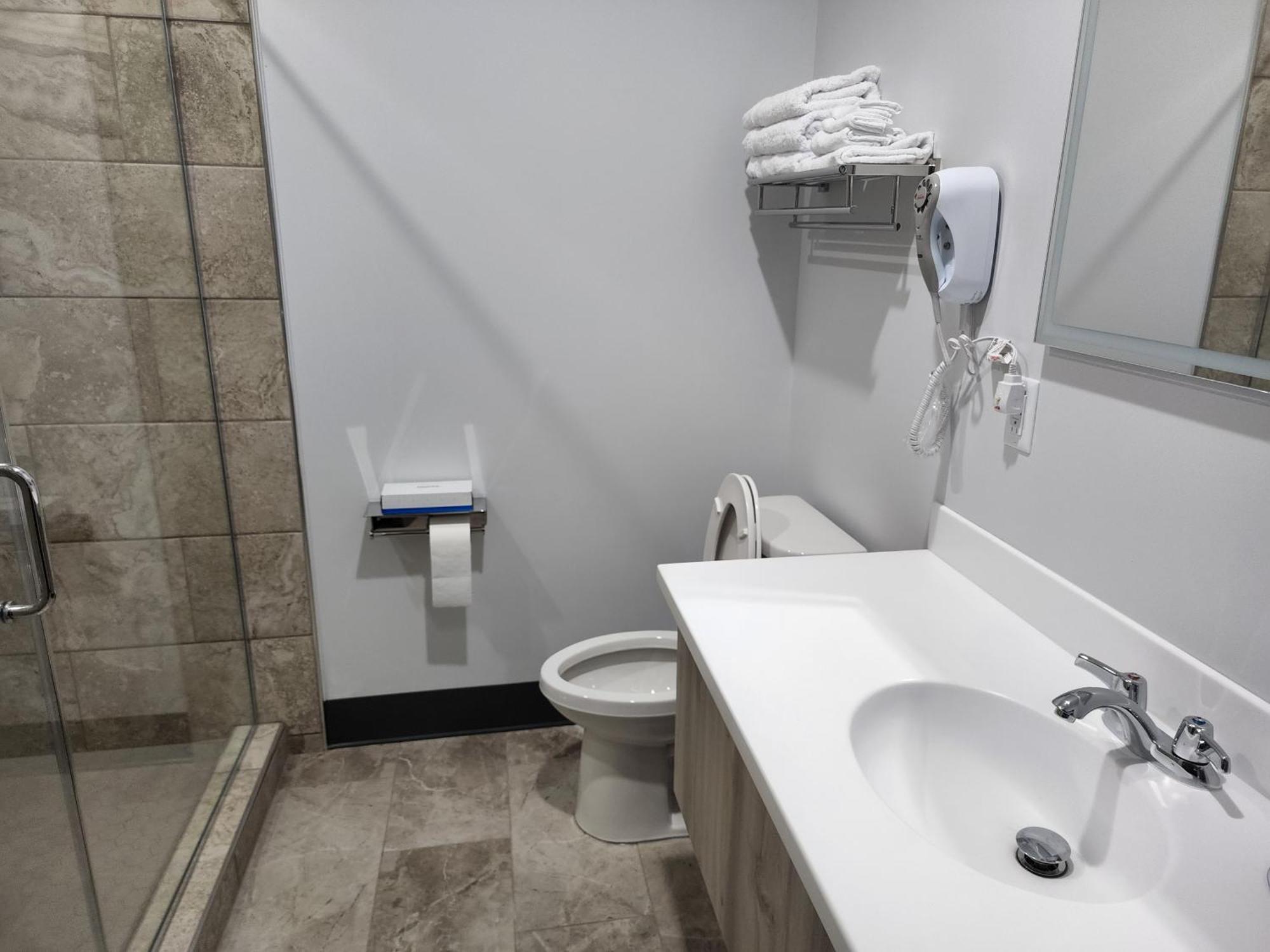 Razoolies Inn Stephenville Rom bilde