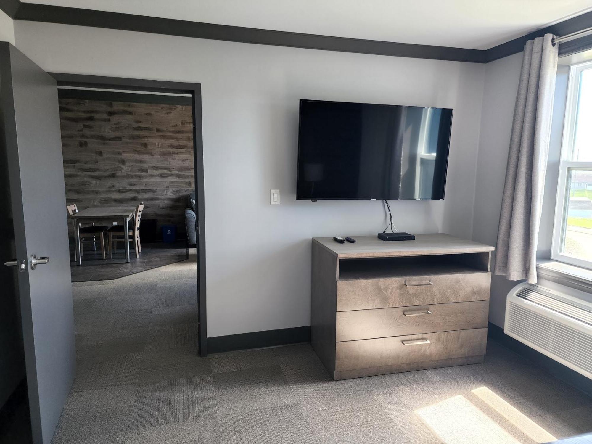 Razoolies Inn Stephenville Rom bilde