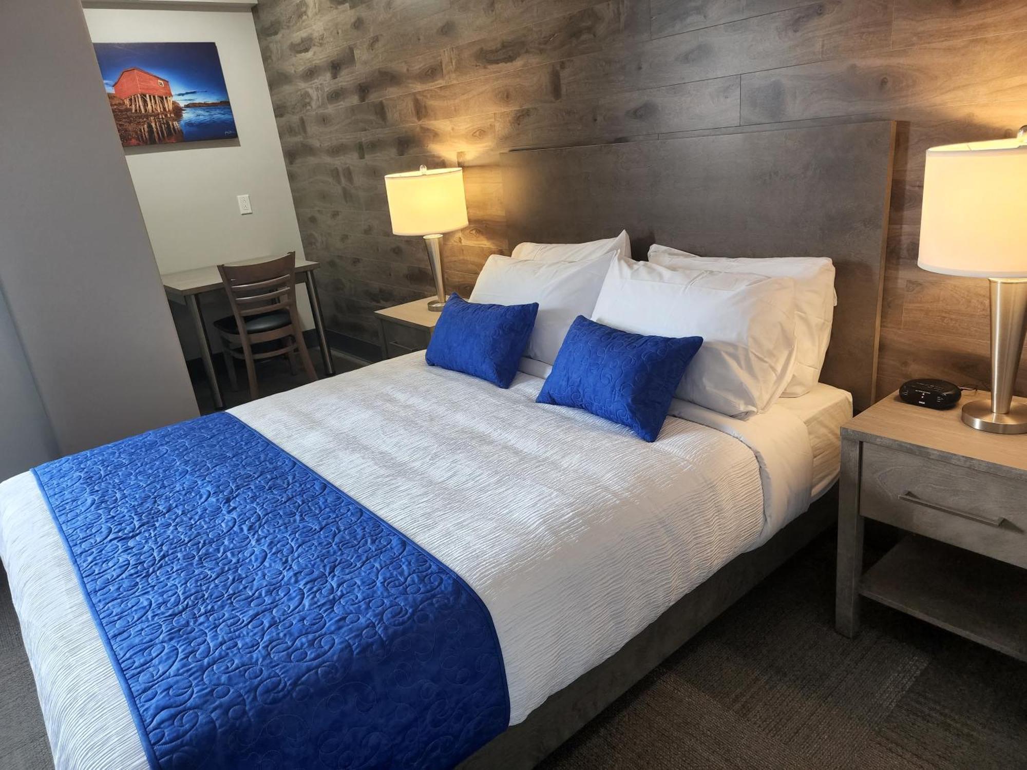 Razoolies Inn Stephenville Rom bilde